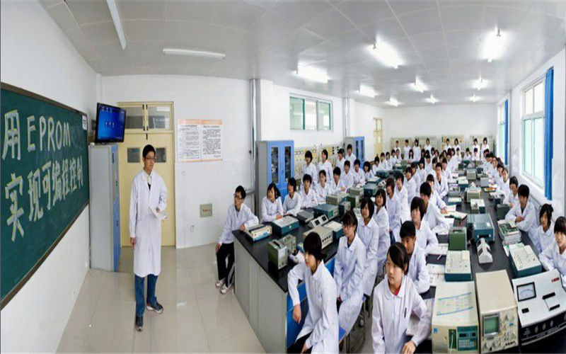 济南护理职业学院校园实景