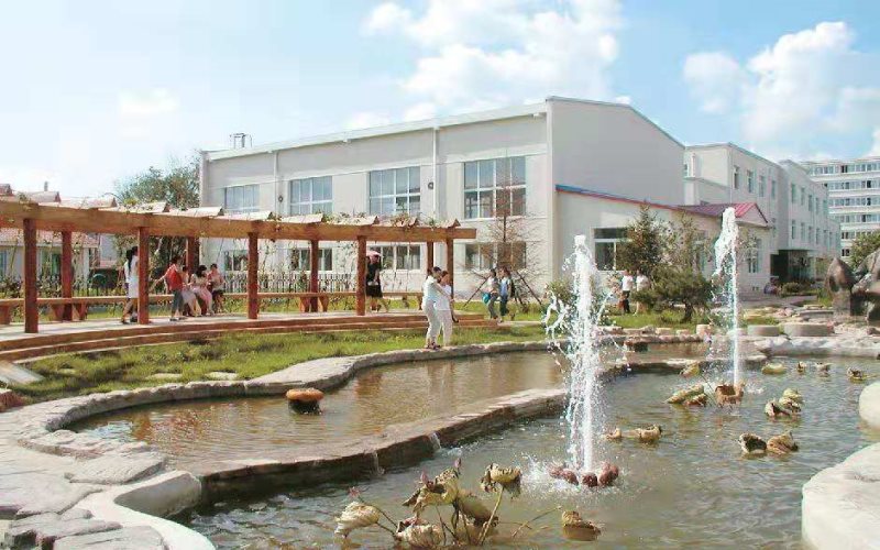 辽宁医药职业学院校园实景