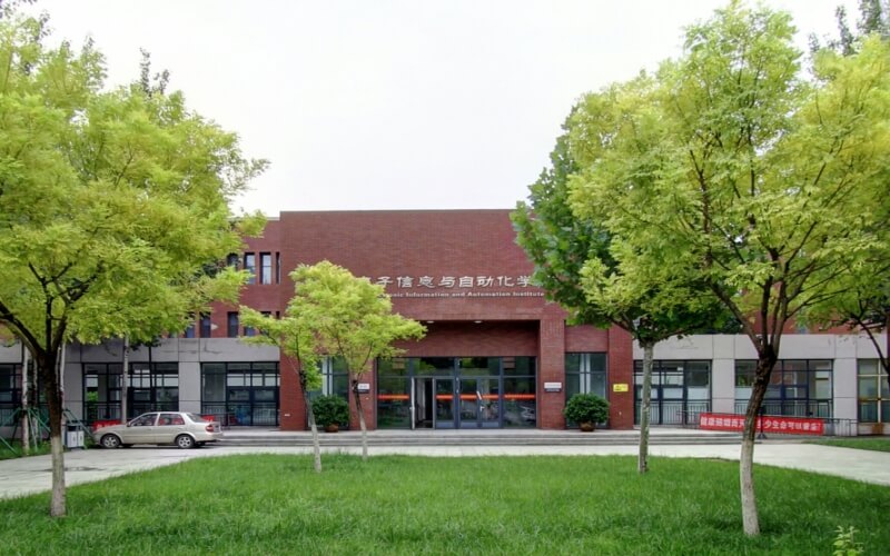 天津工业职业学院校园实景