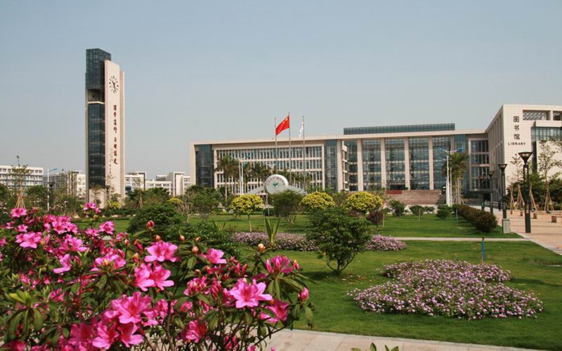 广州大学校园实景