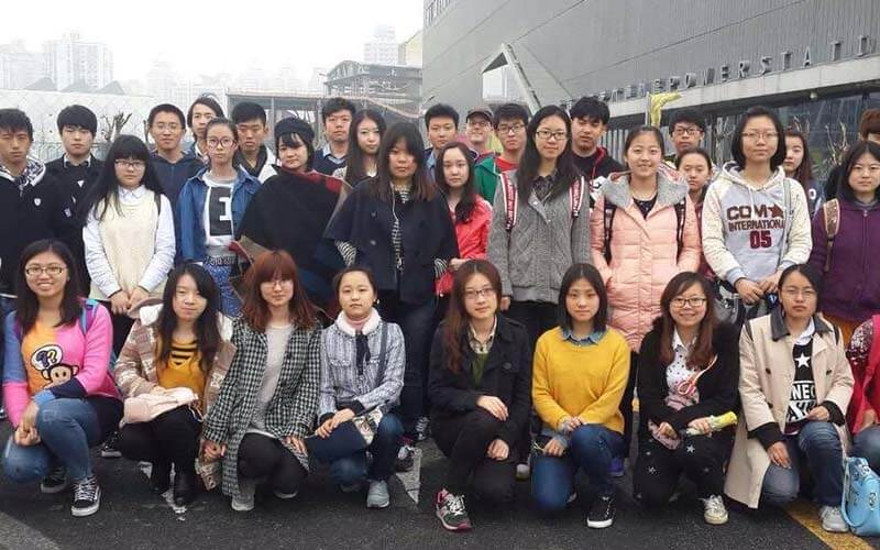 上海兴伟学院校园实景