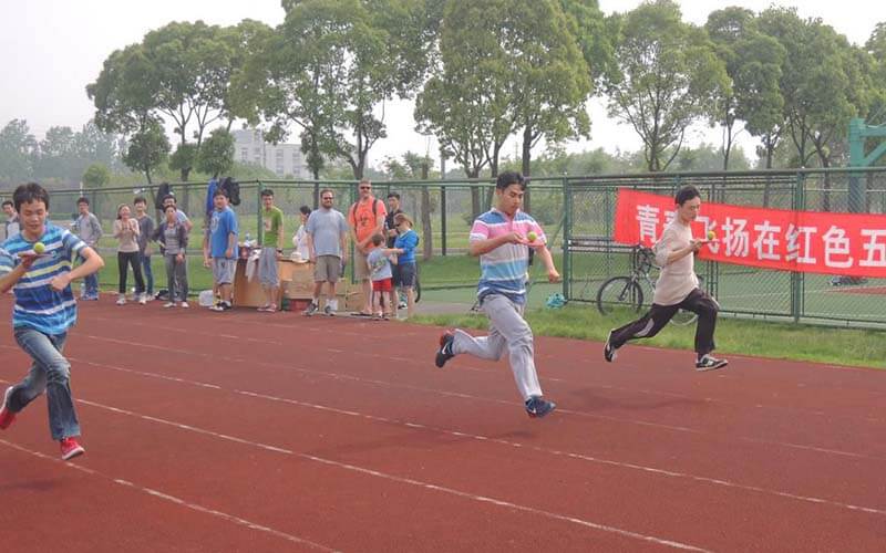 上海兴伟学院校园实景