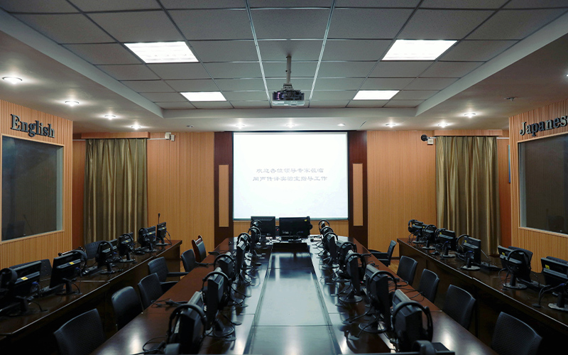 郑州商学院校园实景