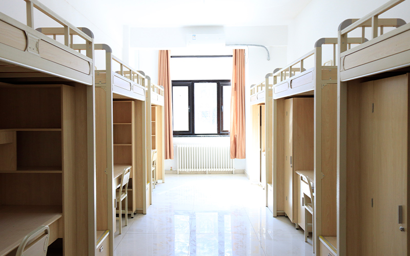 郑州商学院校园实景