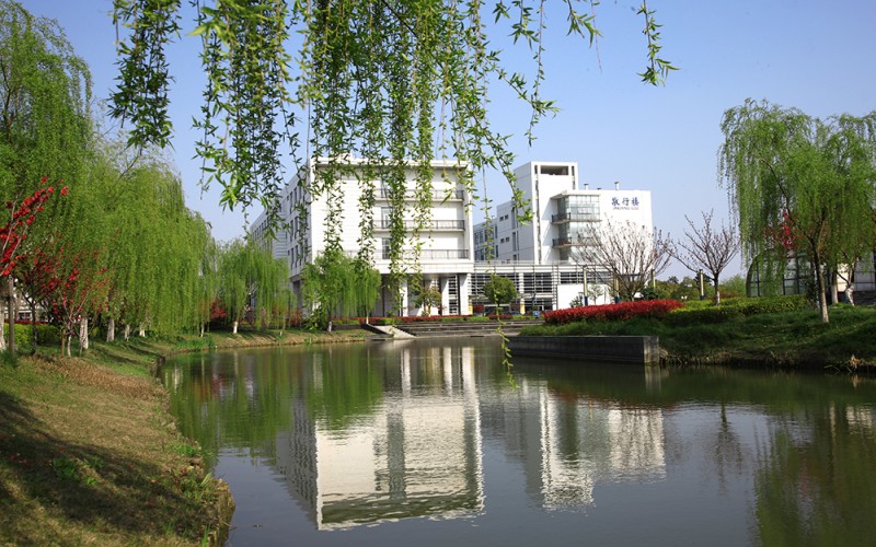 苏州工学院校园实景